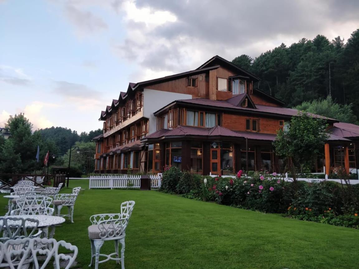 Heevan Pahalgām Exteriér fotografie